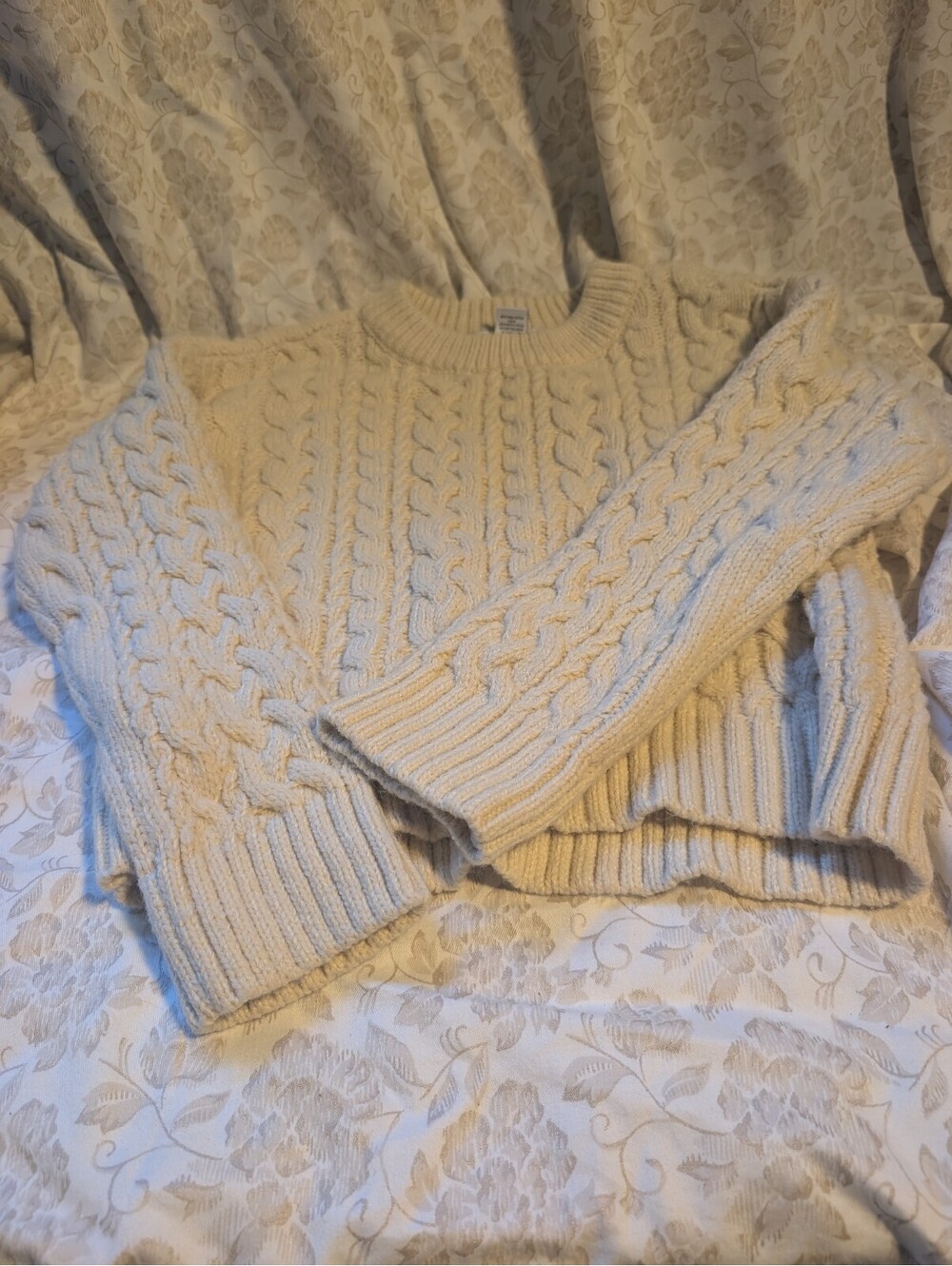 RSQ Cream Cable Knit Sweater Petite Large